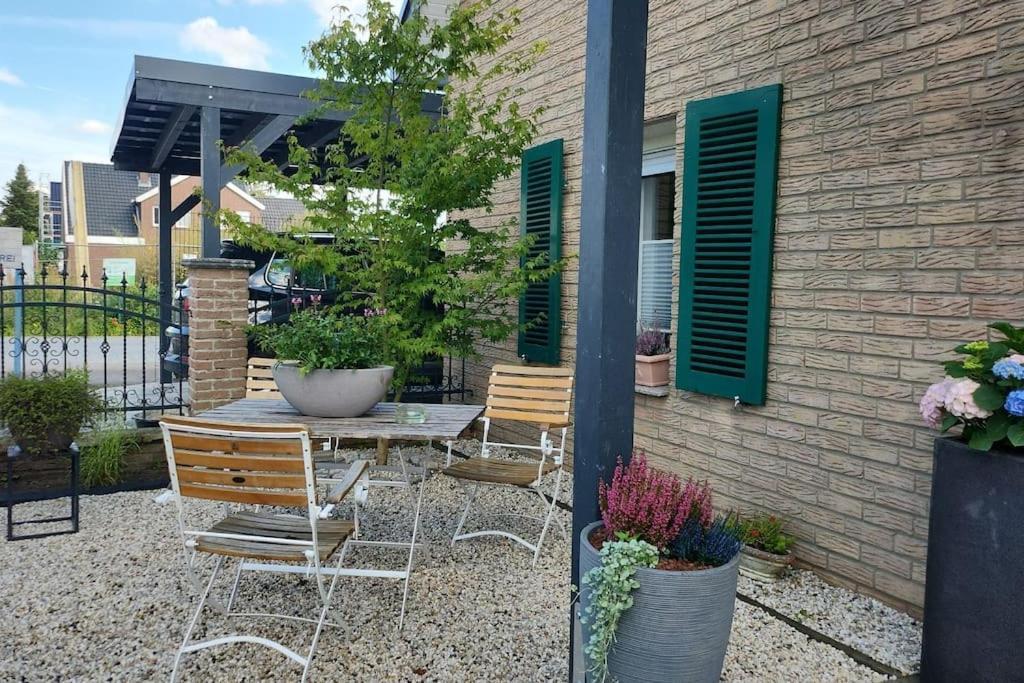 A La Maison Bielefeld City Nah Buitenkant foto